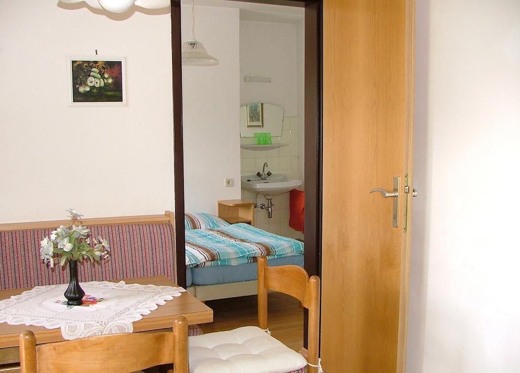 Pension Weiss Drobollach am Faakersee Phòng bức ảnh